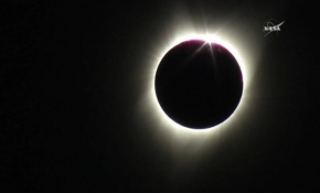 Güneş tutulması izleyenleri büyüledi