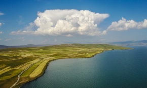 Denizleri yok ama gölleri var