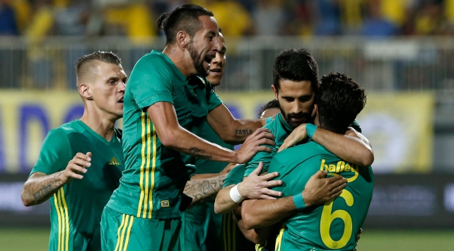 Fenerbahçe yarın evinde tur arayacak