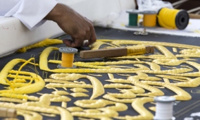 Kabe'nin yeni örtüsü bitmek üzere