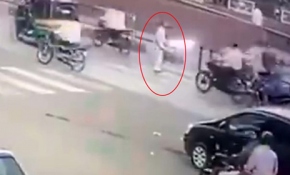 Yolun karşısına geçti ama...