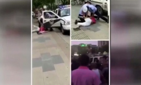 Anne ile bebeğine sert müdahale eden polislere linç girişimi