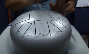 Tüpten saz yaptı: Tüpsaz