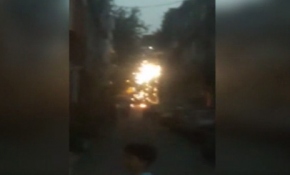 Kopan elektrik telleri havai fişek gibi patladı