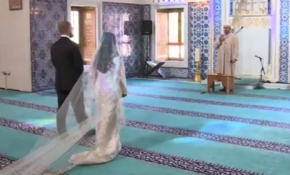 ABD’de camide resmi nikah kıyılıyor