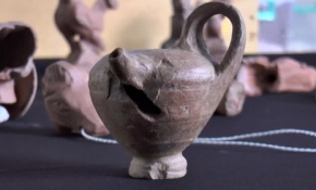 2 bin yıllık biberon bulundu