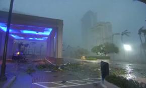 Maria kasırgası dehşet saçıyor