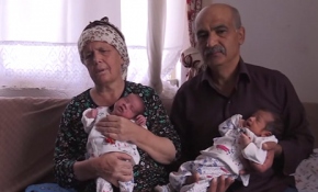 55 yaşında evlat sevinci yaşadılar