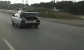 Amasya'da tehlikeli yolculuk