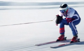 Emekli kayakçıdan dünya rekoru