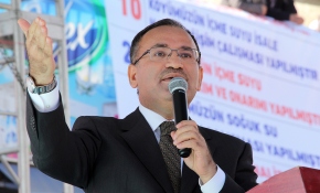 'Türkiye'nin nefesini kesmeye kimsenin gücü yetmez, nefesimiz teröristlerin ensesinde'