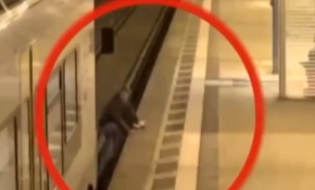 Metroda korku dolu anlar