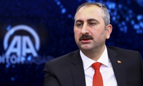 'Vizelerle ilgili olumlu gelişme olmasını bekliyorum'