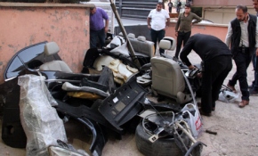 Tamire gönderilen otomobili gasbedip parçalamışlar