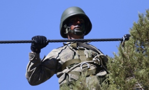 "Barışın güvercini, savaşın kartalı"