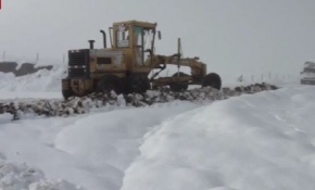 Yaylada kar, denizde bahar