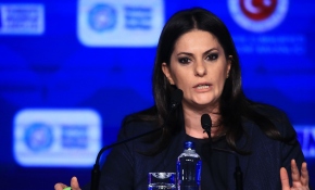 Memur anneye yarı zamanlı çalışma