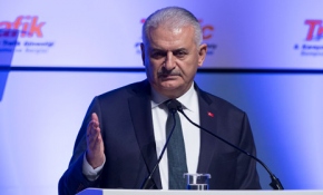 'Türkiye'yi dize getiremeyenler her gün başka film çeviriyorlar'