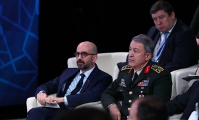 Halifax Güvenlik Forumunda fotoğraf skandalı