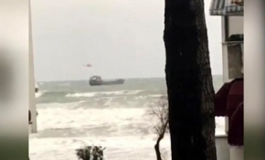 Bartın açıklarında sürüklenen geminin mürettebatı kurtarıldı