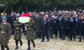 81 İlden gelen 150 öğretmen Anıtkabir'i ziyaret etti