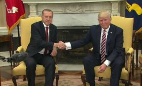 ABD basını: Trump yönetimi YPG'ye silah desteğini kesiyor