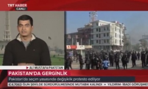 Pakistan'da seçim yasasındaki değişiklik protesto edildi