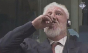 Eski Hırvat general Praljak'ın duruşmasına zehir içtiği iddiasıyla son verildi