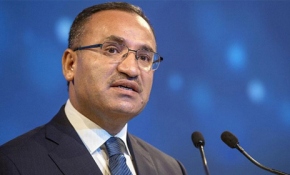 Bozdağ: ABD New York'ta yargı eliyle bir tiyatro oynuyor