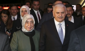 Başbakan Yıldırım "Ayla" filmini izledi
