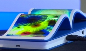 Çin yapımı bu ekran her iki yöne bükülebiliyor