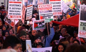 Dünyanın dört bir yanında protesto gösterileri düzenlendi