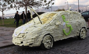 Engelli rampasına park eden sürücüye ibretlik ders