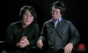 Profesör kendine çok benzeyen bir robot yaptı