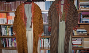 200 yıllık ipek gelinliği 3 kuşak giydi