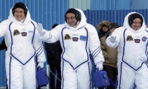 Uluslararası Uzay İstasyonu'na 3 yeni astronot gönderildi