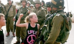 Filistinli cesur kızın gözaltına alınma anı