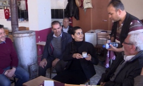 Karacasu'nun sıra dışı kadın kaymakamı