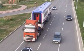 Antalyalı çocuklara yeni kütüphanesi 'tren'