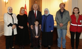 DEAŞ'ın kaçırdığı Alpaslan, Başbakan Yıldırım'ın girişimleriyle kurtarıldı