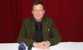 Ünlü Fransız piyanist Blet’ten boykot çağrısı