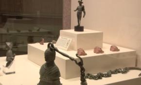 Tarlada "Hırsızlar Tanrısı"