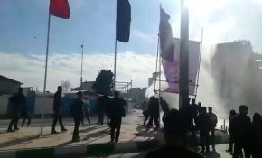 İran'da hükümet karşıtı gösteriler devam ediyor