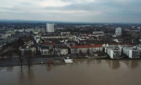 Almanya’da Ren Nehri taştı