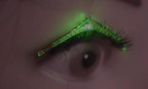 Işıldayan kirpikler