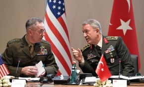 Genelkurmay Başkanı Hulusi Akar'ın ABD'li mevkidaşı ile görüşmesinin detaylarını TRT muhabiri Döndü Sarıışık aktardı