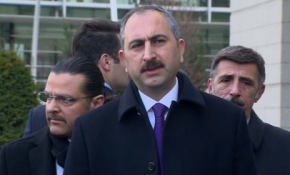 Adalet Bakanı Abdulhamit Gül: Güçlü bir demokrasi için en kısa zamanda çalışmalarımızı yapacağız