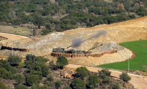 Afrin'deki PYD/PKK mevzilerine obüslerle vuruldu