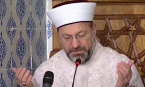 Diyanet İşleri Başkanı Erbaş'tan Mehmetçik için dua