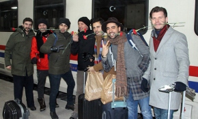 Doğu Ekspresi çılgınlığı: Tam 500 kişi tek seferde Kars’a geldi